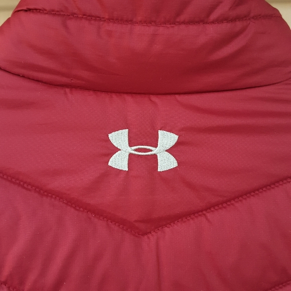 OVER $100 OFF!!!🔥 L UNDER ARMOUR BURGUNDY RED PACKABLE PUFFER - Picture 7 of 16